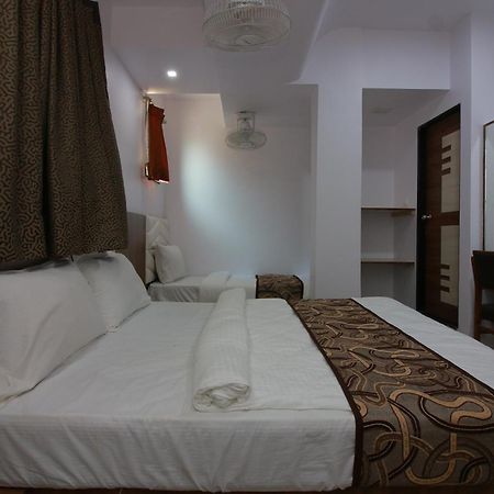 נאווי מומבאי Hotel Apex מראה חיצוני תמונה
