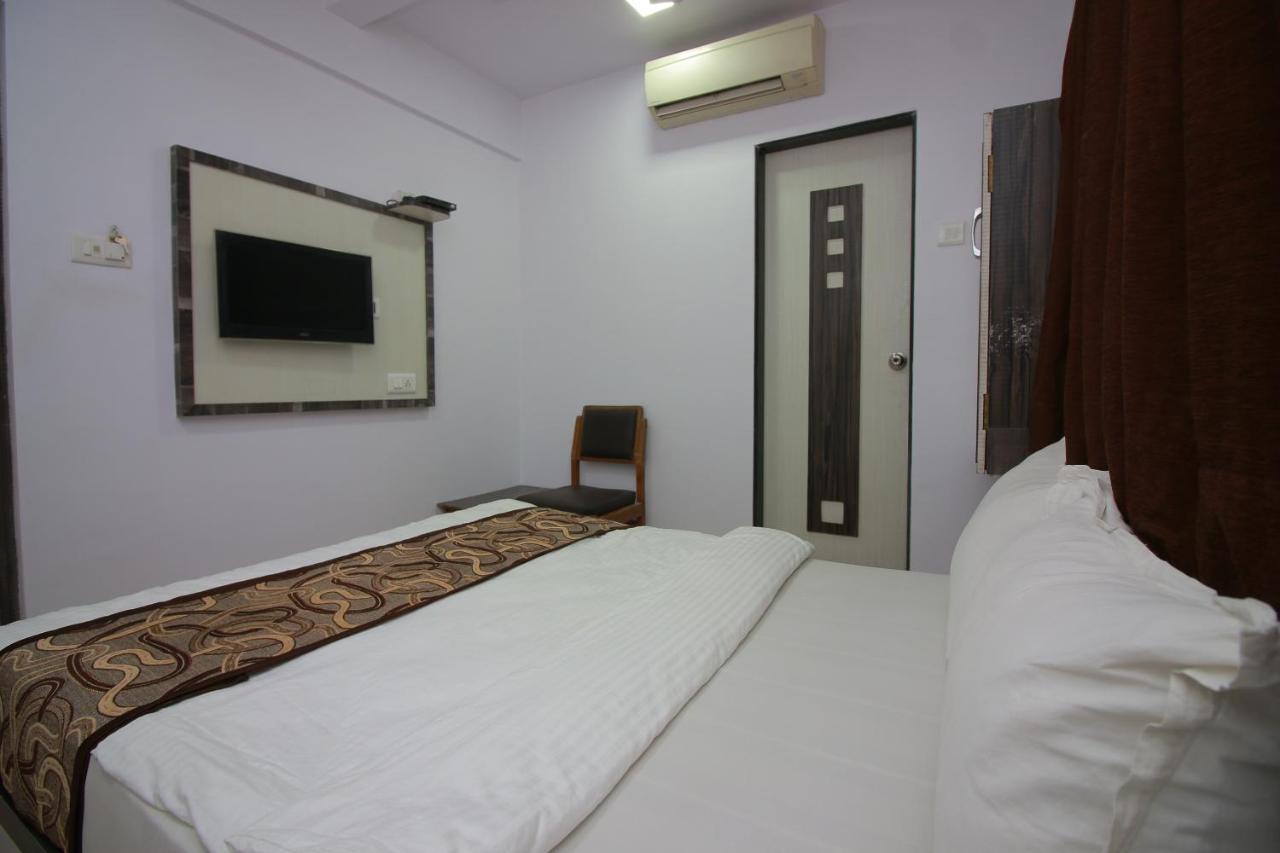 נאווי מומבאי Hotel Apex מראה חיצוני תמונה