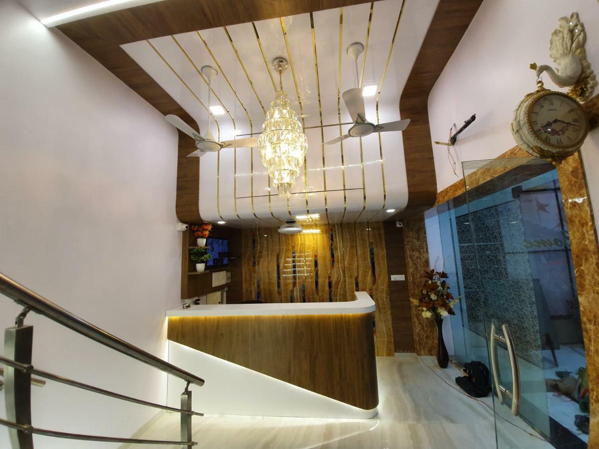 נאווי מומבאי Hotel Apex מראה חיצוני תמונה