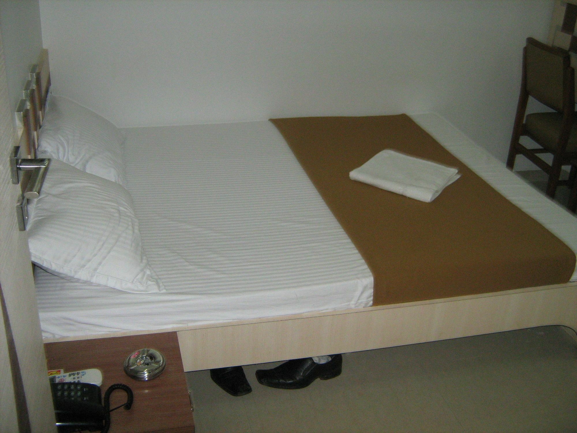 נאווי מומבאי Hotel Apex מראה חיצוני תמונה