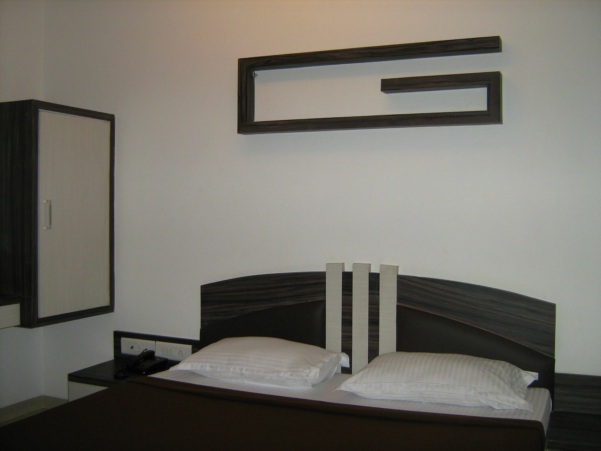 נאווי מומבאי Hotel Apex מראה חיצוני תמונה